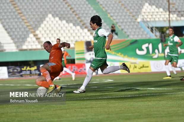 بازی دوستانه خیرخواهانه تیم رسانه و منتخب اراک 10