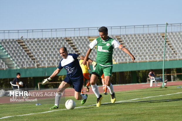 بازی دوستانه خیرخواهانه تیم رسانه و منتخب اراک 16