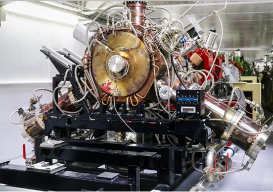 کوتاهی دولتهای قبل در راه اندازی «اَبَر آزمایشگاه ملی»