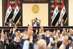 «الحلبوسی» به عضویت نمایندگان صدر در پارلمان عراق پایان داد