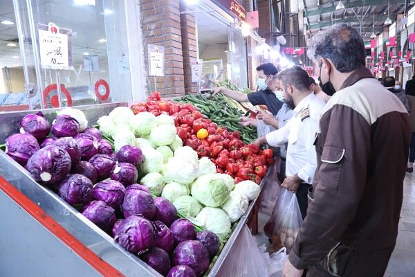 قیمت 5 محصول فرنگی در میادین میوه و تره بار کاهش یافت