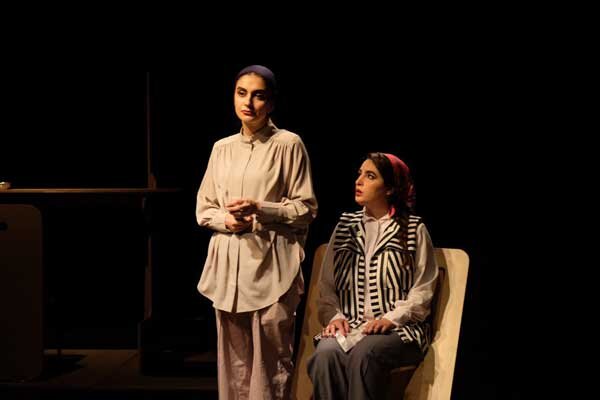 «اطلاع ثانوی» درباره خانواده است/ اجرایی براساس «مضارع التزامی»