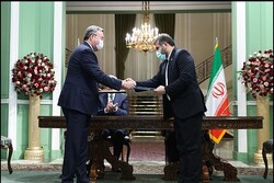 تفاهمنامه فرهنگی میان ایران و قزاقستان به امضا رسید