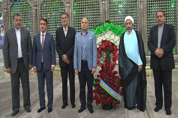 Azerbaycan Kültür Bakanı'ndan İmam Humeyni (r.a) Türbesi'ne Ziyaret 