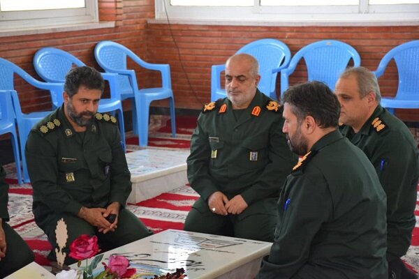 نقش موثر مکتب امام خمینی در تربیت نیروهای بسیجی و جهادی نقش موثر مکتب امام خمینی در تربیت نیروهای بسیجی و جهادی