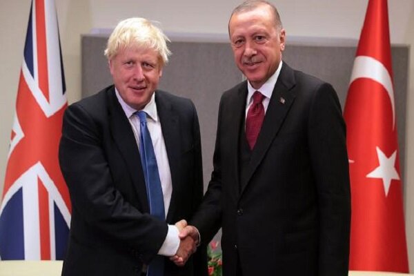 Erdoğan, İngiltere Başbakanı Johnson ile görüştü Erdoğan, İngiltere Başbakanı Johnson ile görüştü