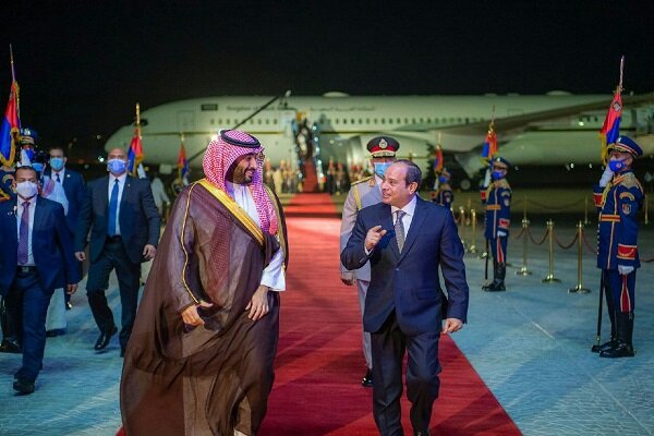 ۱۴ توافقنامه همکاری میان مصر و عربستان سعودی به امضا رسید