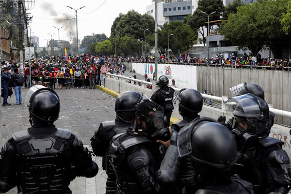 معترضان اکوادوری خواهان خروج نیروهای امنیتی شدند