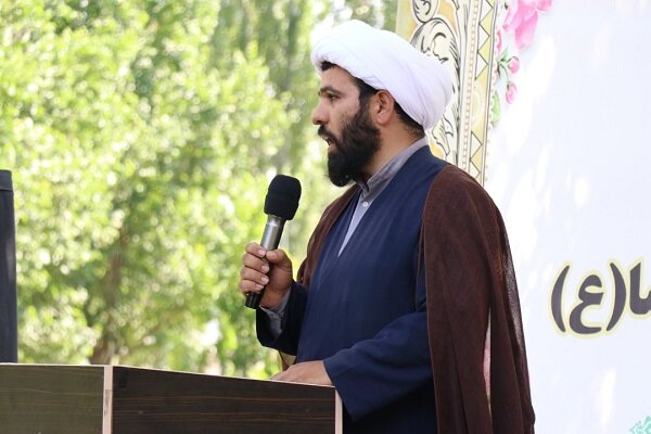 امام محله کارآفرین، الگوی موفق در تبلیغ