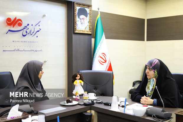 نسل چهارم عروسکهای ملی کی میآیند/دارا و سارا نیازمند بودجه هستند