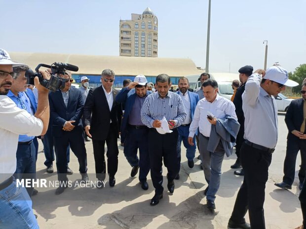 ضرغامی از جاذبههای گردشگری آبادان دیدن کرد