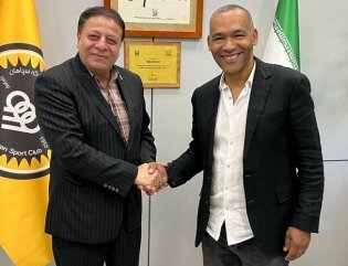 کنکور بگذاریم خیلی از مربیان رفوزه میشوند / خروجی خارجی ها مهم است 2