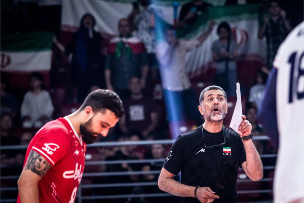 واکنش سرمربی تیم ملی والیبال ایران به پیروزی برابر لهستان 