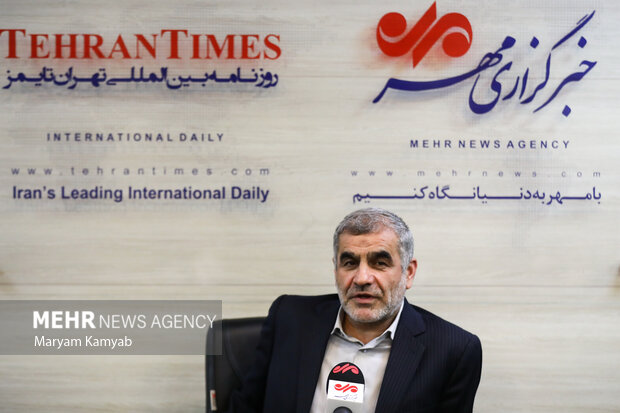 راهروهای مجلس دنبال تغییر سرمربی تیم ملی / انتخاب یک گزینه ایرانی!