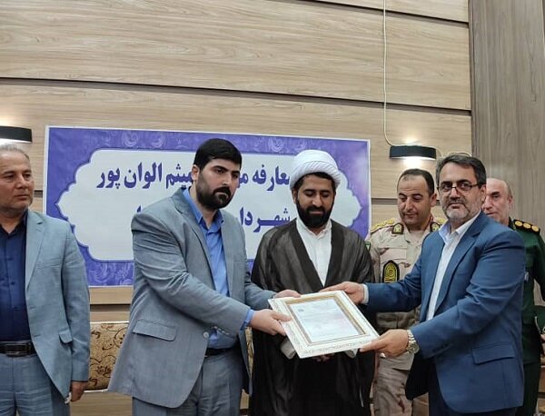 مراسم تودیع و معارفه شهردار آستارا برگزار شد