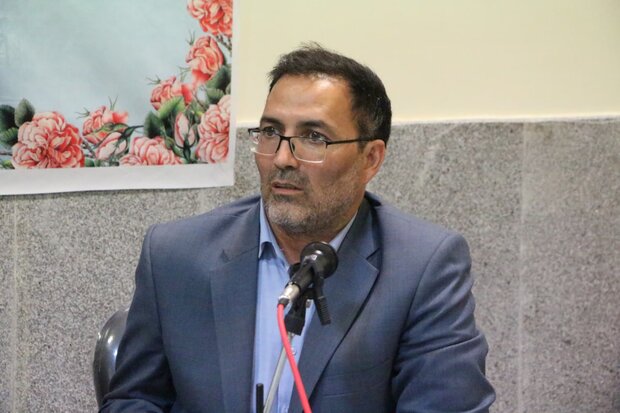 لزوم ایجاد کارگاه تولیدی برای زندانیان
