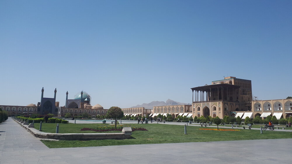 هوای اصفهان سالم است/ شاخص هوای ۳ شهر بر مدار قرمز و نارنجی