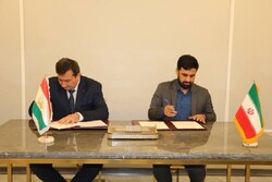 ایران اور تاجکستان کے درمیان تجارتی اور صنعتی تعاون کی یادداشت پر دستخط