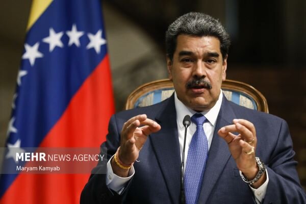 Maduro: "ABD'nin Venezuela'ya karşı yürüttüğü söylem iftira doludur" Maduro: "ABD'nin Venezuela'ya karşı yürüttüğü söylem iftira doludur"
