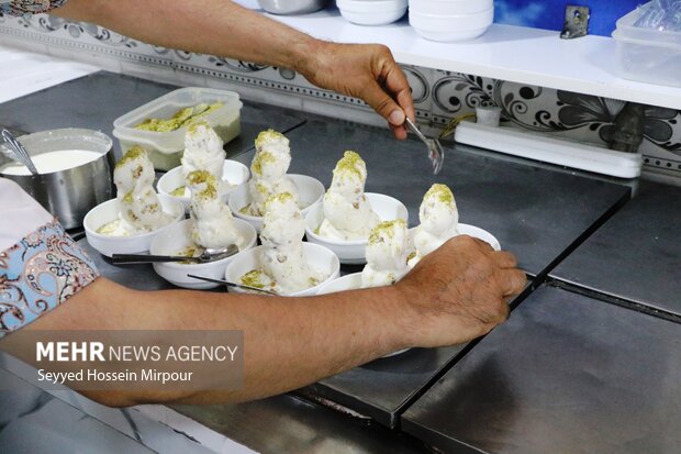 Sheer Yakh or Kulfi Afghan traditional ice cream