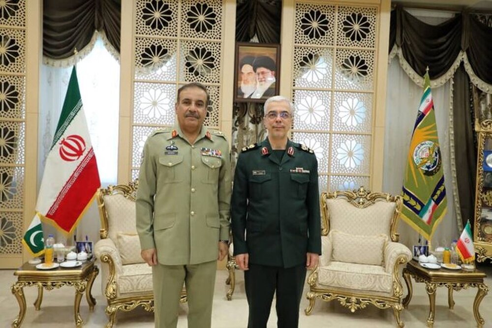 چیئرمین جوائنٹ چیف آف اسٹاف پاکستان کی ایرانی مسلح افواج کے سربراہ سے ملاقات