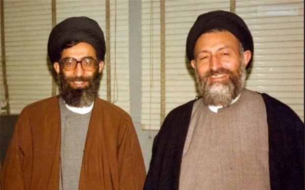 شناسنامهای که محل مهر انتخابات و جیرهبندی قند و شکر بود