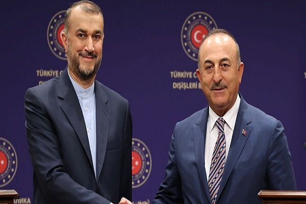 Iranian, Turkish FMs to meet next week