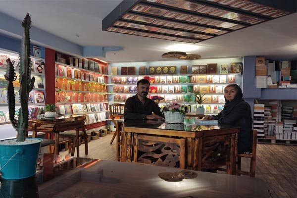 افتتاح یک کتابفروشی در تهران / شنایا می‌خواهد به آفرینش ادبی برسد