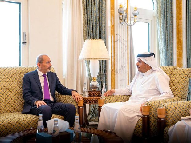 دیدار و رایزنی وزیر خارجه اردن با امیر و وزیر خارجه قطر