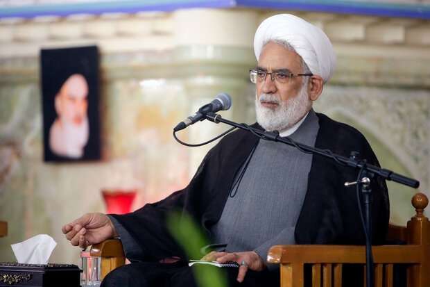 اعطای عفو رهبری عیدی ارزشمندی برای ملت ایران بود