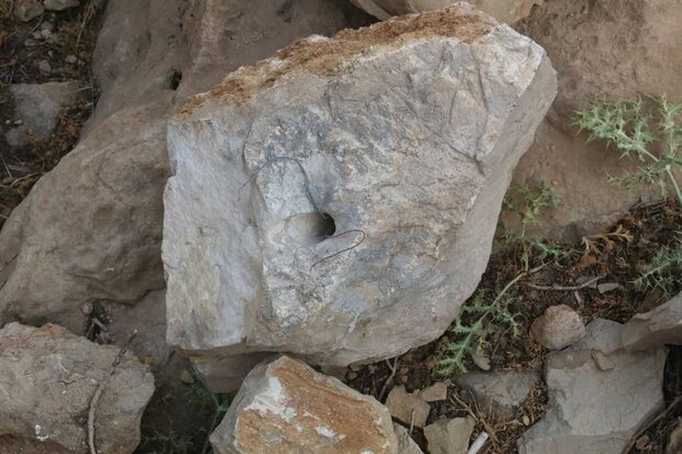 حفاران با دینامت به سراغ آثارتاریخی رفتند/ سودجویی باچاشنی انفجار