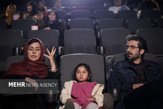 چگونه هم «مصلحت» توقیف میشود هم «برادران لیلا»؟/به شدت امیدوارم