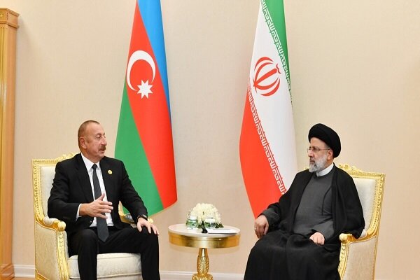 Reisi- Aliyev görüşmesinden görüntüler