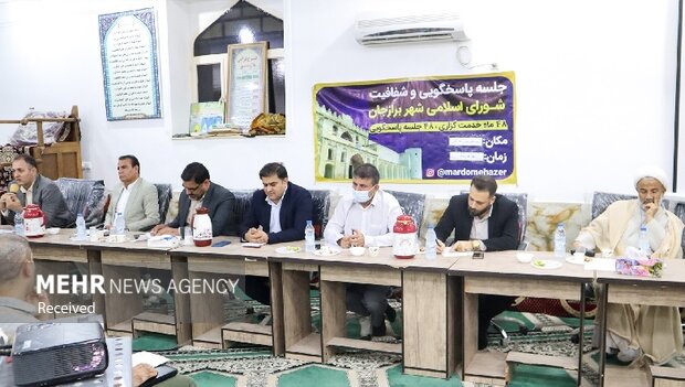 مشکلات متعدد محله والفجر برازجان/ از کمبود آب و برق تا نبود مدرسه