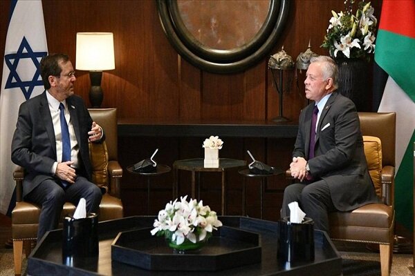 دیدار مقام ارشد صهیونیست با شاه اردن 