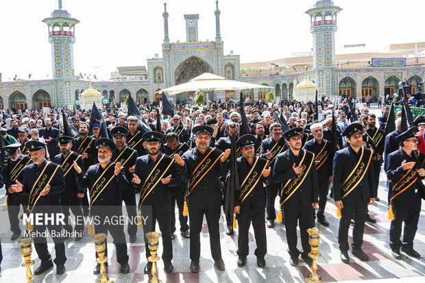 حرم حضرت معصومہ (س) میں امام جوادؑ کی شہادت کی مناسبت سے عزاداری کا انعقاد
