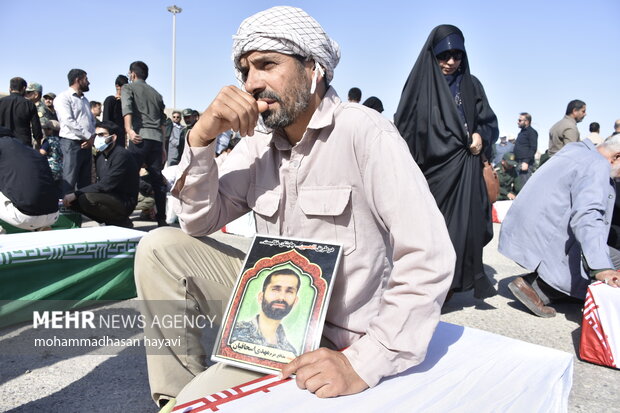 بازگشت پیکر مطهر ۳۵ شهید دوران دفاع مقدس از طریق مرز شلمچه