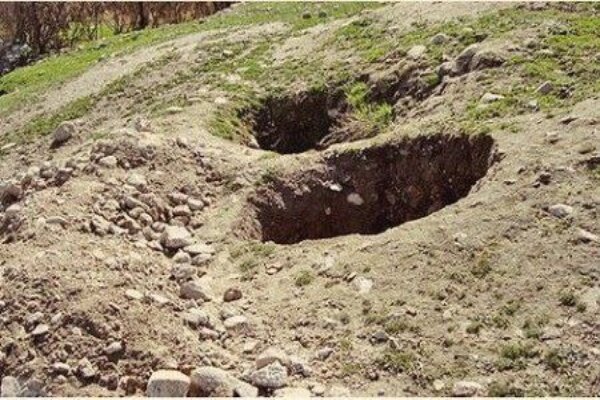 دستگیری باند حفاران غیرمجاز در دیواندره دستگیری باند حفاران غیرمجاز در دیواندره