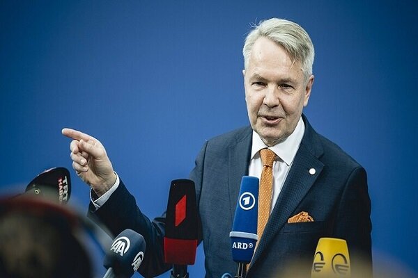 وزير خارجية فنلندا يكشف عن "نقطة تحول" في المفاوضات مع تركيا حول الانضمام إلى الناتو