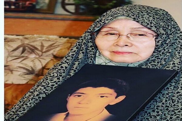 تسلیت سرلشکر سلامی و وزیر دفاع در پی درگذشت مادر شهید بابایی