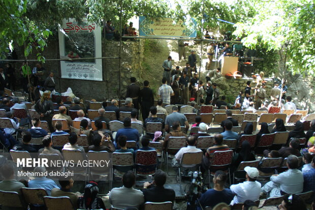 بی نظمی در جشنواره توت فرنگی/ رویداد نیازمند برنامه ریزی بهتر است بی نظمی در جشنواره توت فرنگی/ رویداد نیازمند برنامه ریزی بهتر است