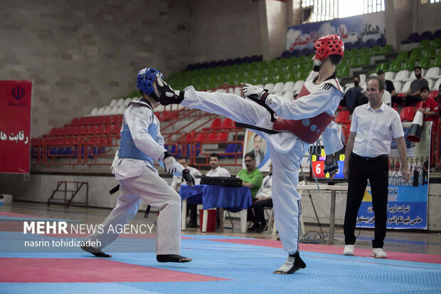 اختتاميه بيست و چهارمین دوره رقابتهاي ليگ تکواندو نوجوانان