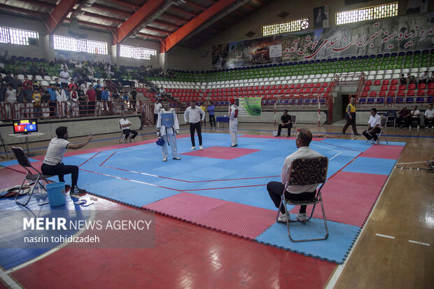 اختتاميه بيست و چهارمین دوره رقابتهاي ليگ تکواندو نوجوانان