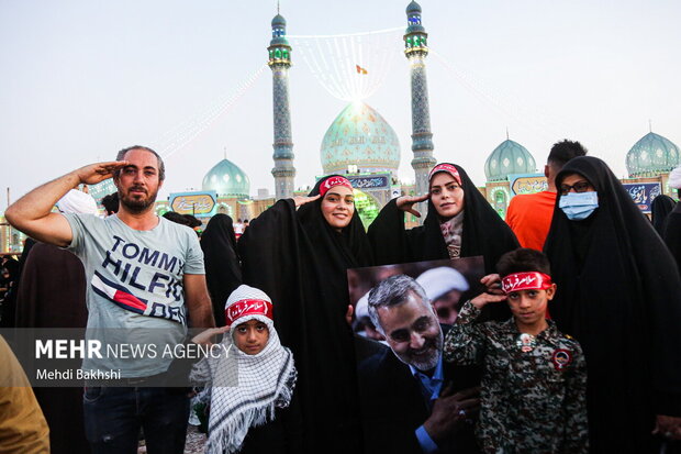 اجتماع سلام فرمانده در مسجد مقدس جمکران