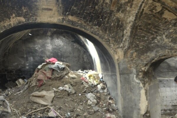 حمام و قلعه رشیدالدوله تکاب در آستانه تخریب/هلال احمر کوتاهی کرد