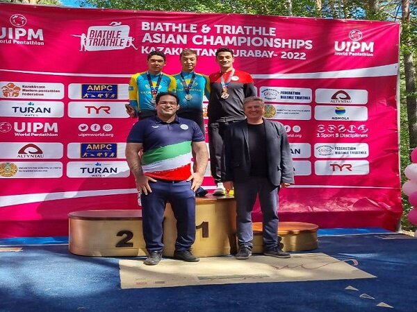 ورزشکار کرمانشاهی مدال برنز ترای‌اَتل قهرمانی آسیا را کسب کرد