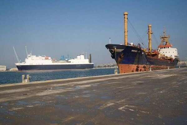 3rd Iranian ship carrying fuel docks in Syria's Banias port