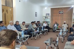 زمینه اشتغال خانگی زنان کارگر فصلی دبیران با کشت‌های گلخانه‌ای فراهم می‌شود