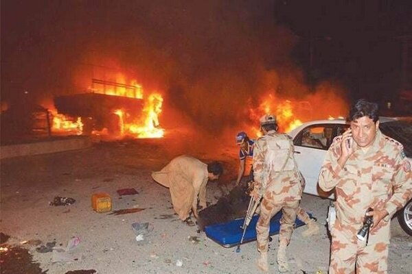 10 soldiers injured in terror attack in Pakistan