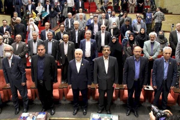 Iranian cultural heritage figures honored in a ceremony